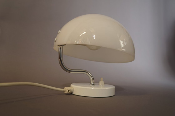 Image 1 of Lampada da tavolo vintage bianca da architetto, anni '70