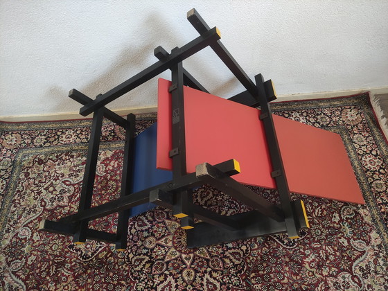 Image 1 of Early edition Gerrit Rietveld 635 red and blue chair