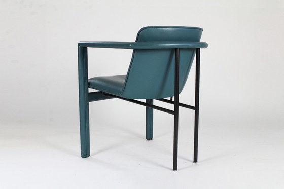 Image 1 of 4x Leolux Cachucha dining room chairs