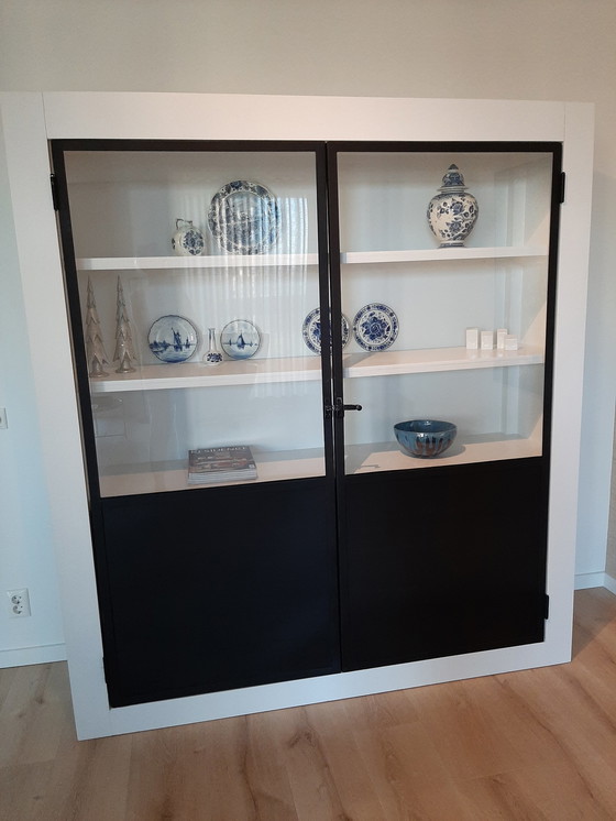 Image 1 of Modern display cabinet