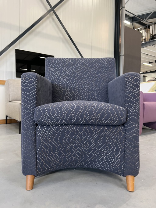 Leolux Dolcinea Armchair Metro fabric blue