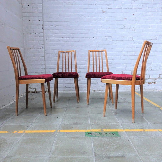 Image 1 of 4x Ton Antonin Suman Tatra chairs