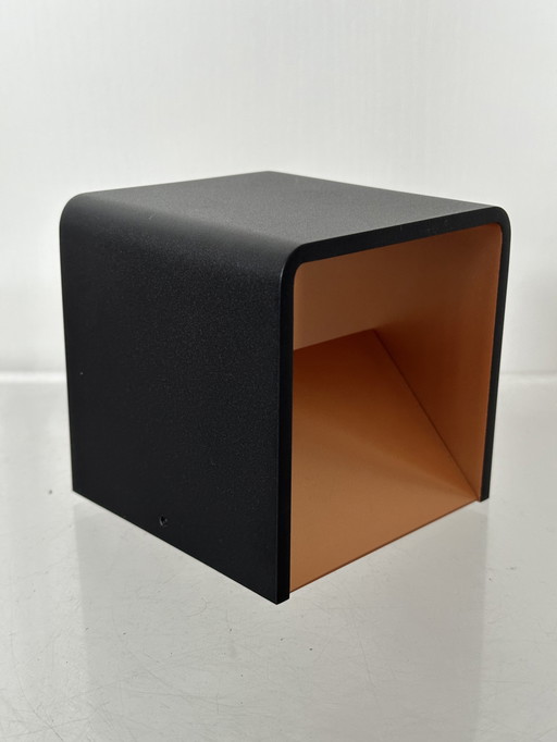 Artdelight cube wall lamp