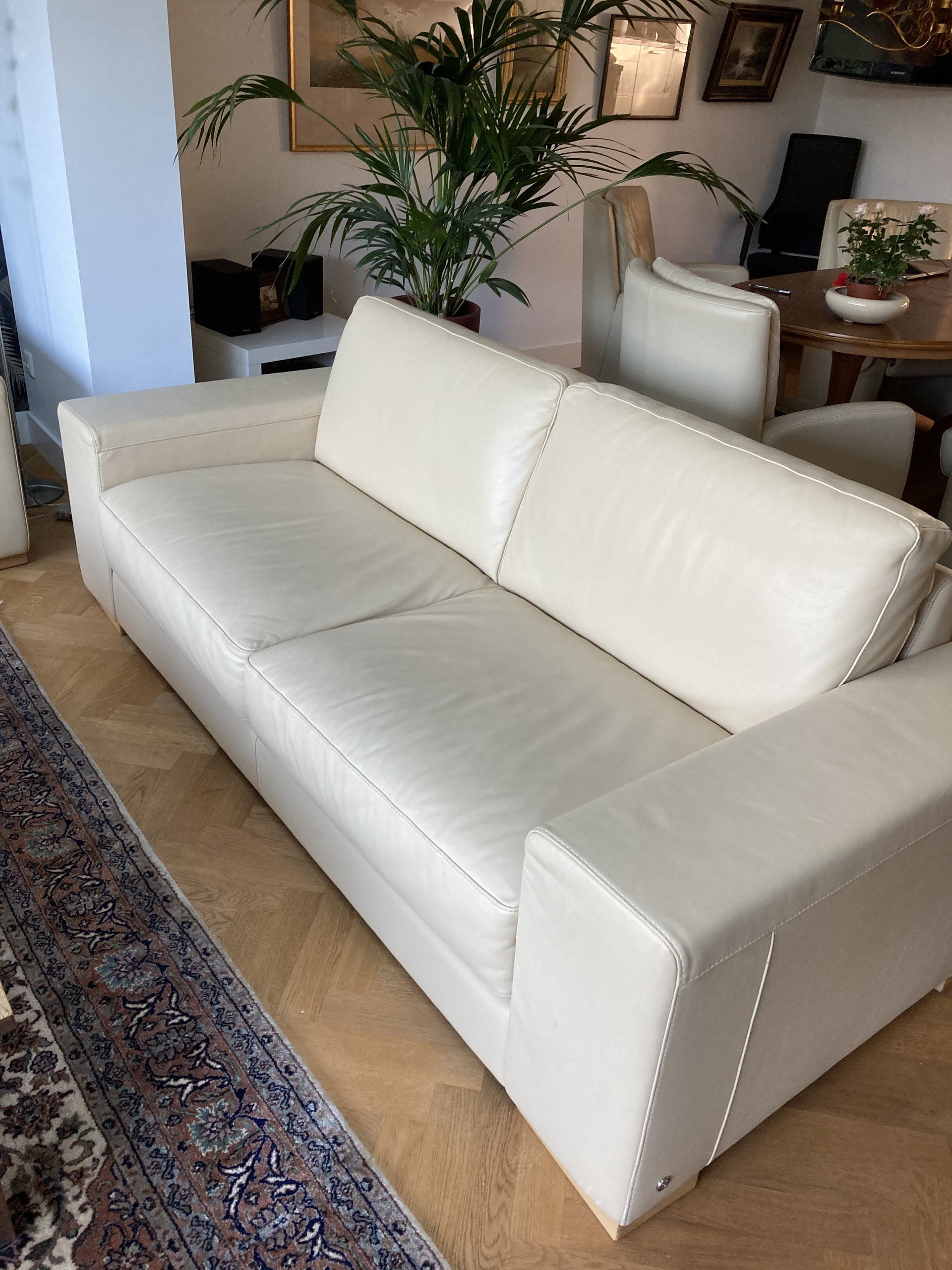 Natuzzi Sofa White Leather Baci Living Room