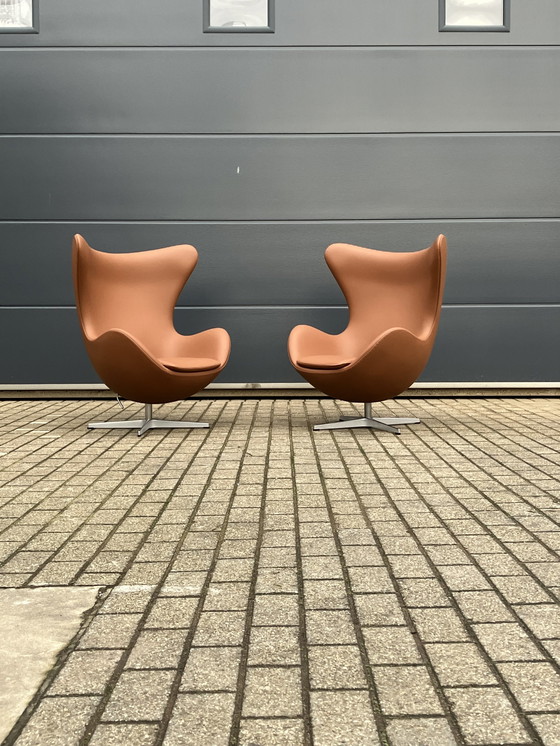 Image 1 of 2x Fritz Hansen Egg Chair