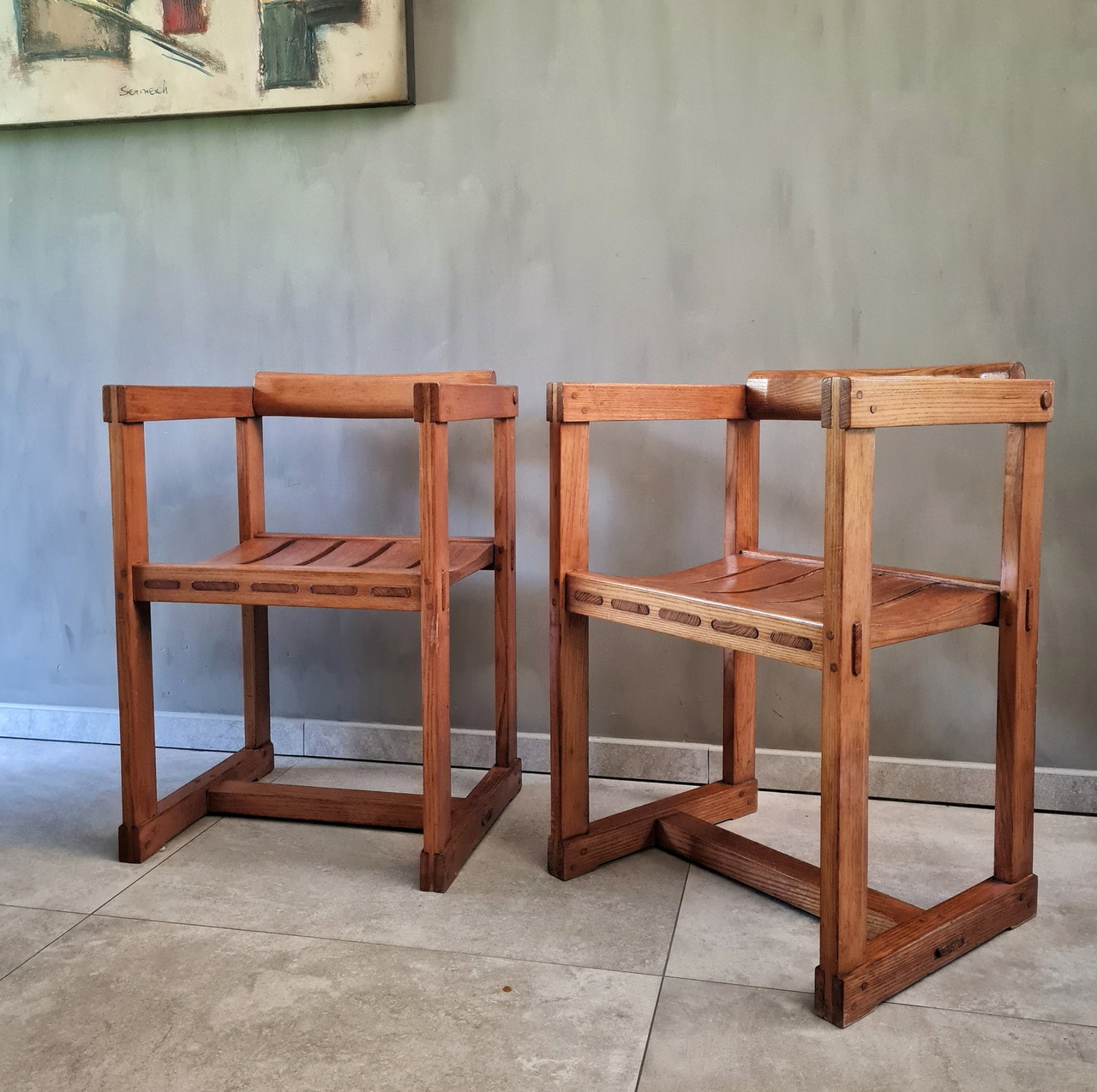 2 poltrone brutaliste