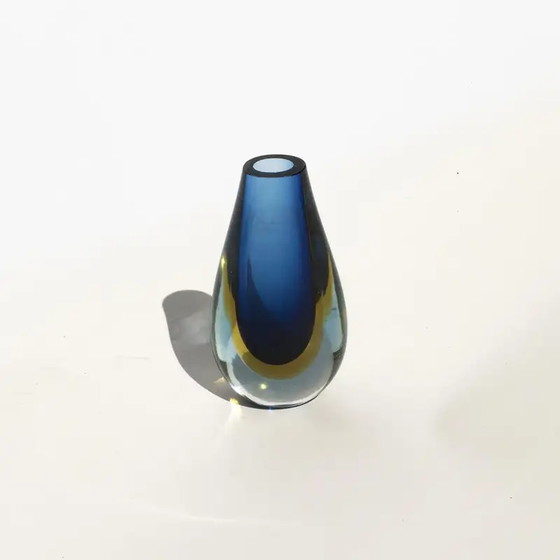 Image 1 of Vintage teardrop vase in blue "Sommerso" Murano glass, Flavio Poli style
