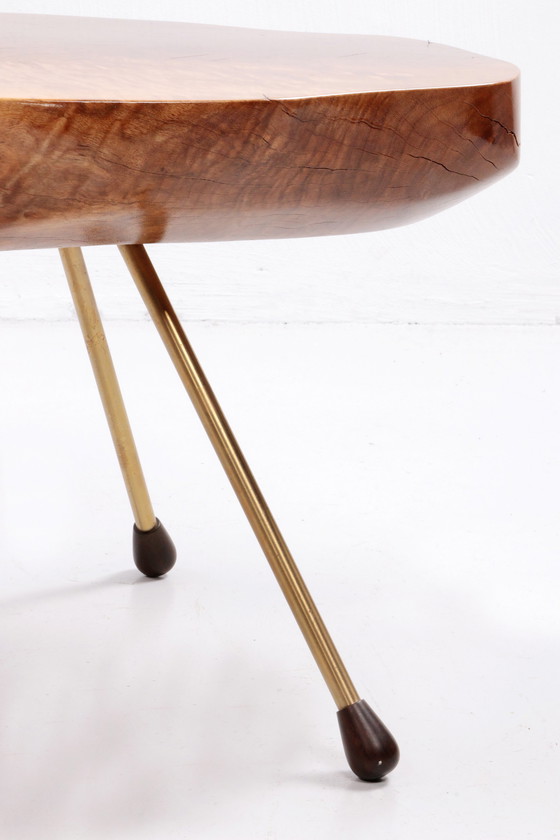 Image 1 of Carl Aubock Design Table basse en noyer avec pieds en cuivre 1950 Autriche.