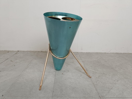 Vintage umbrella holder