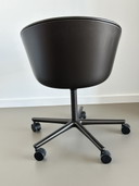 Walter Knoll Kyo Chair design by Pearson Lloyd