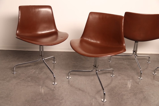 Image 1 of 4x BO - EX model BO611 swivel chairs