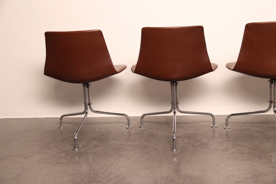 Image 1 of 4x BO - EX model BO611 swivel chairs