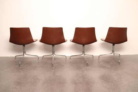 Image 1 of 4x BO - EX model BO611 swivel chairs