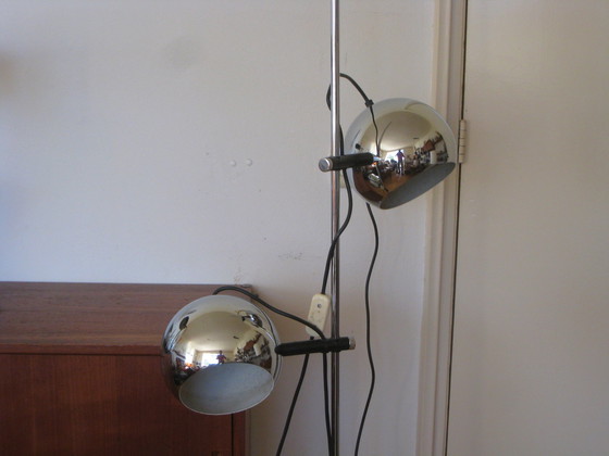 Image 1 of Lampadaire Herda de l'âge de l'espace des années 60, sphérique et chromé