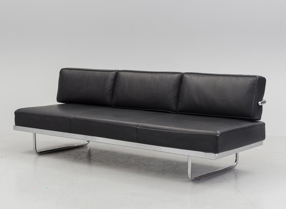 Image 1 of Sofá LC5 de Le Corbusier