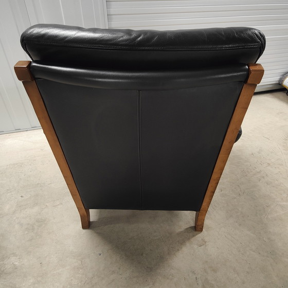 Image 1 of Armchair art-deco black leather with wood