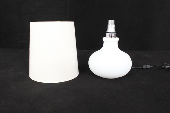 Image 1 of As new, Glashütte Limburg table lamp / table lamp by Heinz Josef Ohm, IF Award 1972, white opal glass, 1 of 2