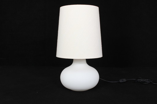 As new, Glashütte Limburg table lamp / table lamp by Heinz Josef Ohm, IF Award 1972, white opal glass, 1 of 2