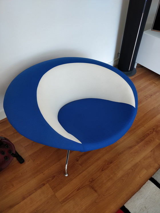 Image 1 of Design chair Artifort Kirk blue white