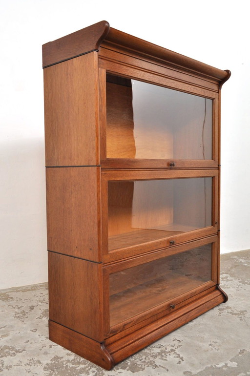 Globe Wernicke bookcase