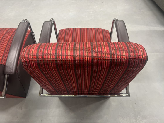 Image 1 of 2 Leolux Scylla High armchair, 1 Pouffe 