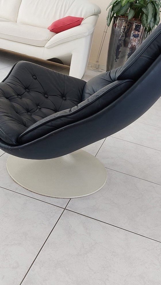 Image 1 of Artifort chair f588 leather