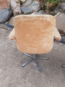 2x vintage design chairs