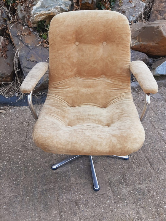 Image 1 of 2x vintage design chairs