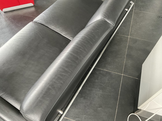 Image 1 of  Still super beautiful Leolux 2.5 seater Black Leather with Chrome