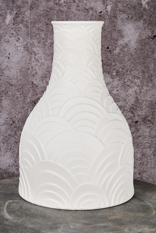 Heinrich H&C Selb bisque porcelain OP Art vase