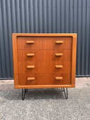 Commode vintage en teck en épingle à cheveux