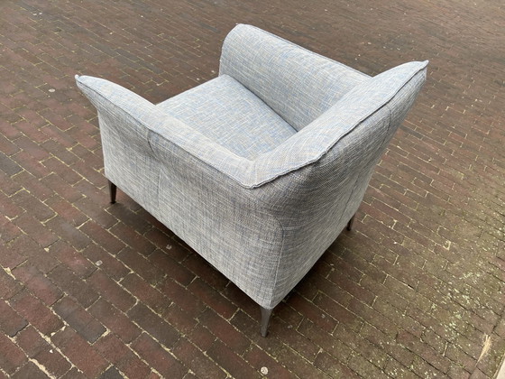 Image 1 of Leolux Mayuro Fauteuil bleu tissu Design