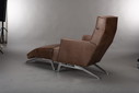 Design on Stock Chaise Solo avec Ottoman
