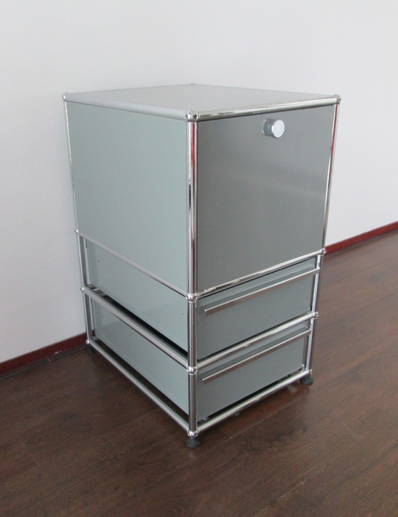 Image 1 of USM Haller storage cabinet