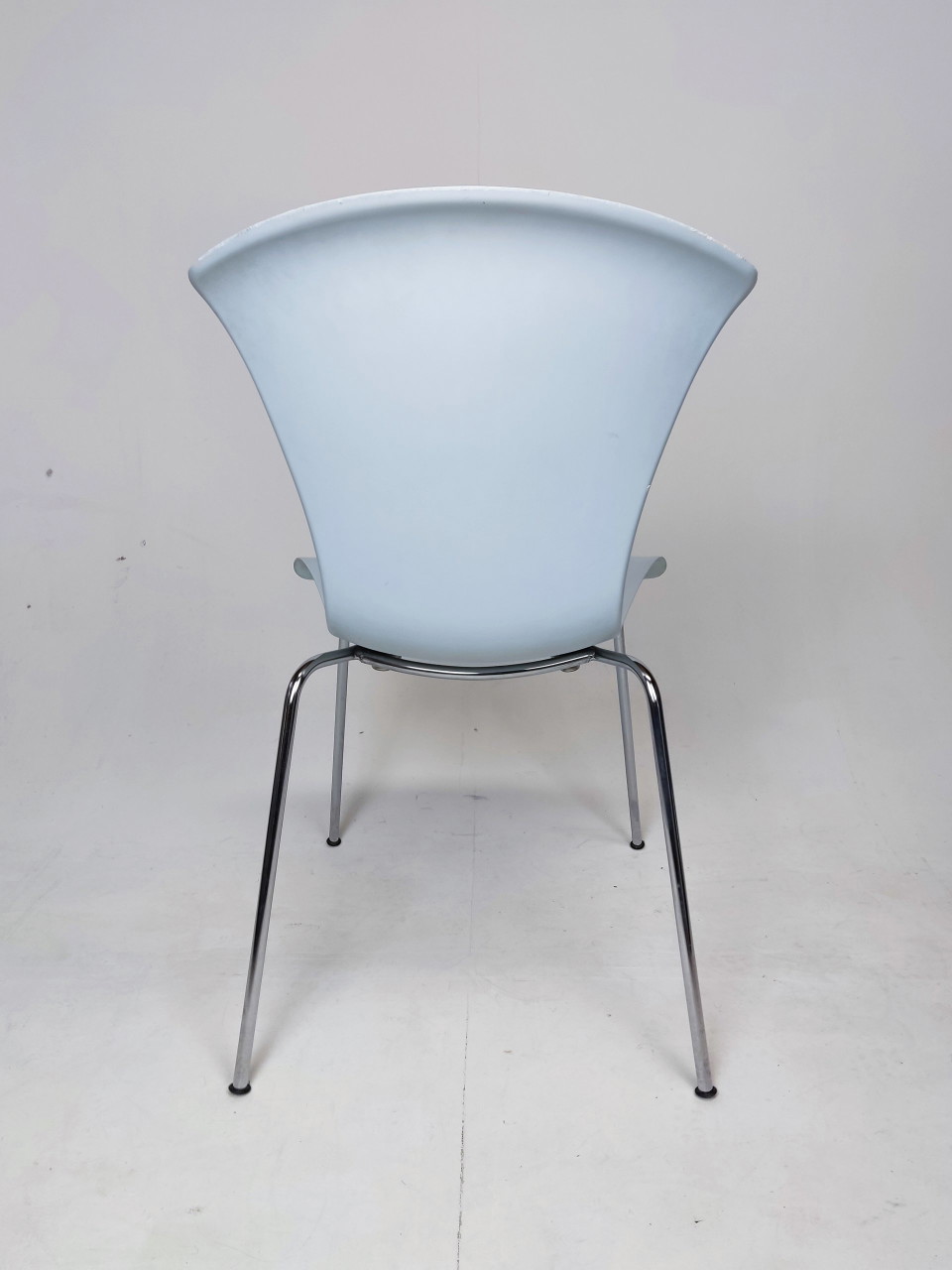 7x Kartell Nihau dining chairs by Vico Magistretti | €280 | Whoppah