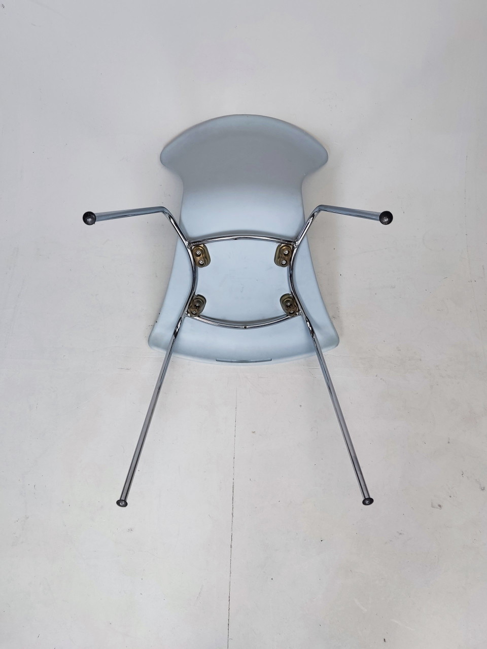 7x Kartell Nihau dining chairs by Vico Magistretti | €280 | Whoppah