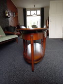 Mesa de centro Art Déco con estantes extensibles