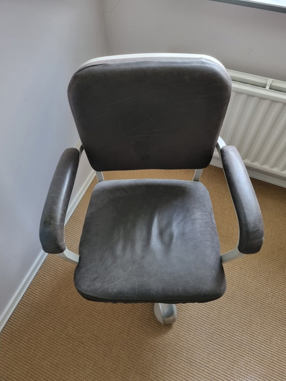 Image 1 of Vintage office chair