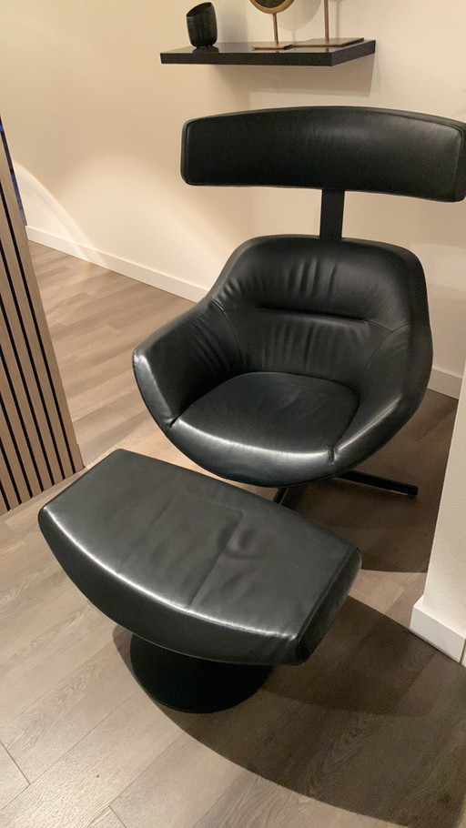 Leolux swivel armchair