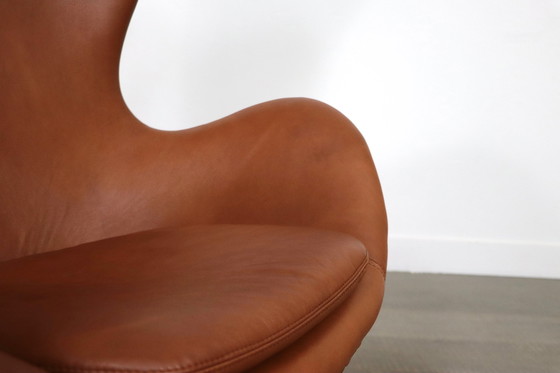 Image 1 of Fritz Hansen Egg Chair With Ottoman In Brown Leather By Arne Jacobsen