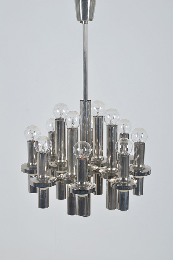 Image 1 of Lustre moderniste en chrome attribué à Gaetano Sciolari, 1970