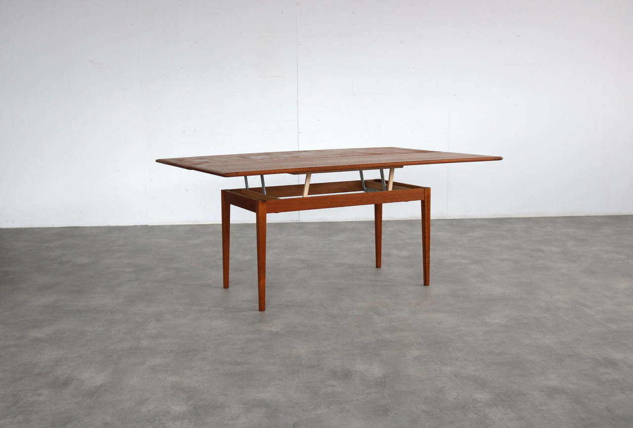 Vintage coffee table + dining table in one | €795 | Whoppah