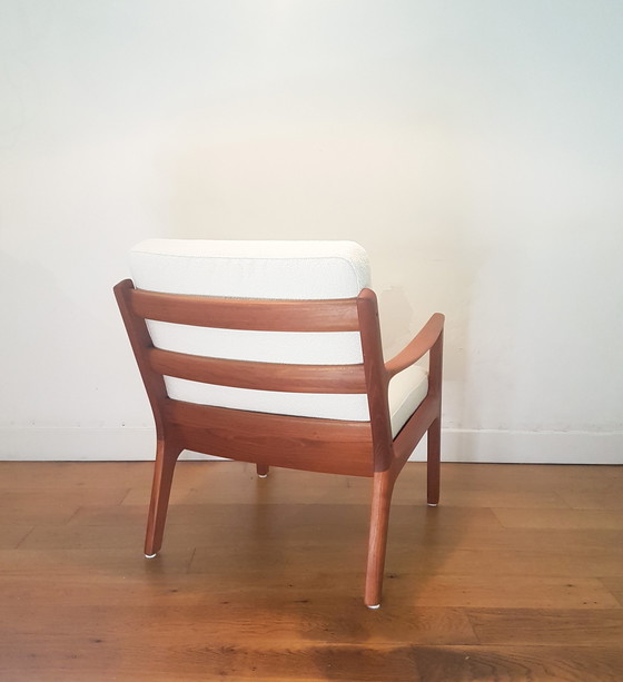 Image 1 of 2 x Ole Wanscher Senator Chairs in teak and bouclé