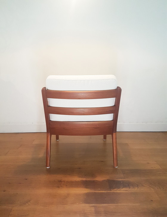 Image 1 of 2 x Ole Wanscher Senator Chairs in teak and bouclé