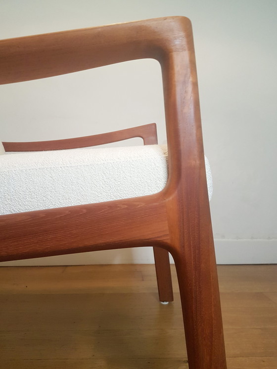 Image 1 of 2 x Ole Wanscher Senator Chairs in teak and bouclé