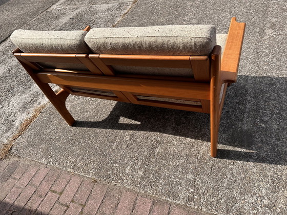 Image 1 of Divano vintage in teak a 2 posti