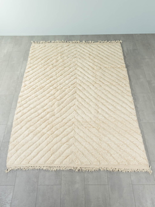 Decent Cream Berber Rug