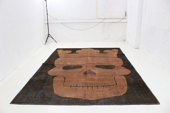 Image 1 of House of Rugs- Motif de crâne - Tapis persan d'époque