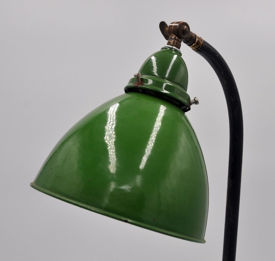 Image 1 of Green industrial workshop lamp - Bauhaus style (1930s)