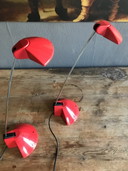 2 x Memphis style bureaulampen rood